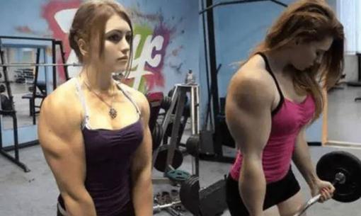 Người đẹp Nga gây kinh hãi sau khi 'cởi áo', cư dân mạng thốt lên: 'Ai có thể chấp nhận được điều này?'