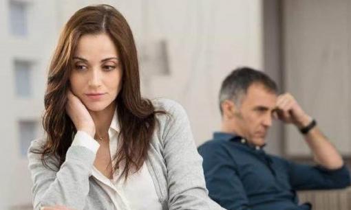 Người đàn ông đã qua tuổi 40 tại sao anh ta bắt đầu 'ghét bỏ' vợ mình, hóa ra vì 3 điểm này