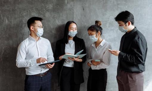 Ở nơi làm việc: 'Ba không sợ, ba không học, ba nên tránh', rất đáng học hỏi