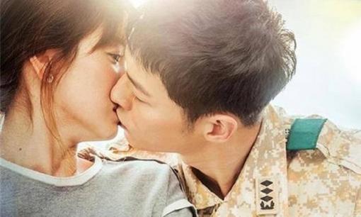 Diễn viên có phản ứng sinh lý khi đóng cảnh hôn thì phải làm sao? Câu trả lời khiến ai cũng phải khó tin