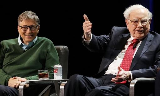 Bài học đắt giá từ tình bạn đẹp của tỷ phú Bill Gates và nhà đầu tư thiên tài Warren Buffet