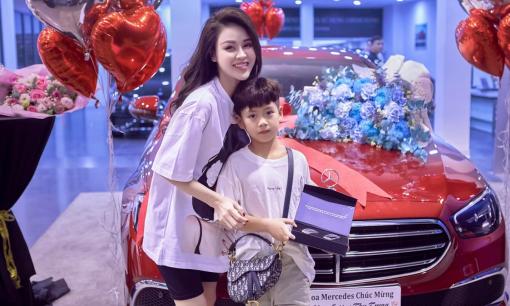 Diễn viên Lương Thu Trang tậu xế hộp tiền tỷ