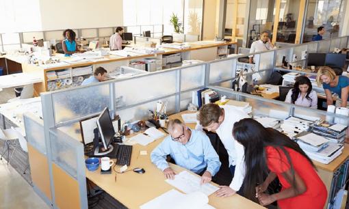 Dù quan hệ với đồng nghiệp tốt đến đâu, bạn cũng đừng giúp họ bằng 4 'ân huệ' này, đó là sai lầm