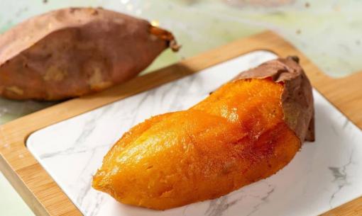 Cách làm khoai lang nướng không cần lò nướng, đơn giản nhưng cực thơm ngon