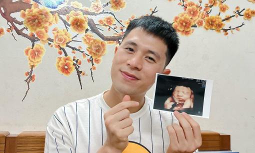 Trung vệ Đình Trọng chính thức xác nhận vợ mang bầu, háo hức chờ đón con đầu lòng từng ngày 