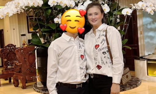 'Hoa khôi bóng chuyền' Kim Huệ khoe bạn trai mới, nói về 'hạnh phúc cả đời' 