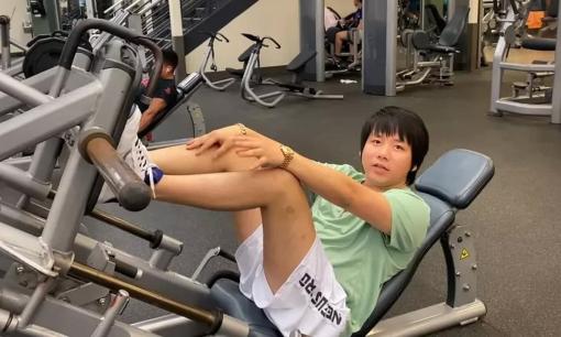 YouTuber Khoa Pug lên tiếng về tin đồn 'kéo chân xong thành người tàn phế'