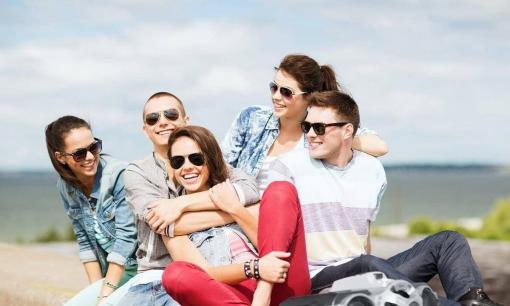 Người có 3 đặc điểm này trong bữa tối không xứng đáng với tình bạn sâu sắc của bạn