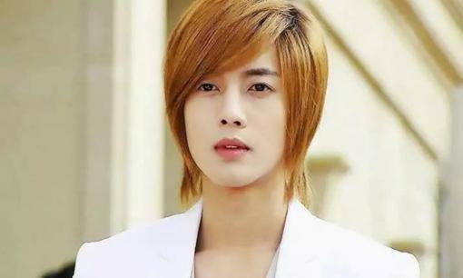 Cách mỹ nam 'Vườn sao băng' Kim Hyun Joong 'trả ơn' vợ sau bê bối đời tư với bạn gái cũ