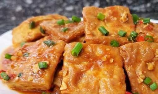 Đậu phụ nhà làm thế này sẽ hấp dẫn hơn, học ngay mẹo nhỏ, đậu bên ngoài giòn bên trong mềm, ngon ơi là ngon 