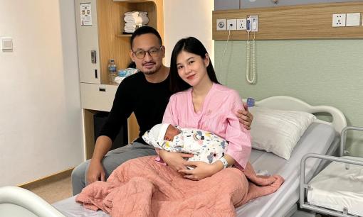 MC Thu Hoài sinh con đầu lòng vào ngày cuối cùng của năm 2022