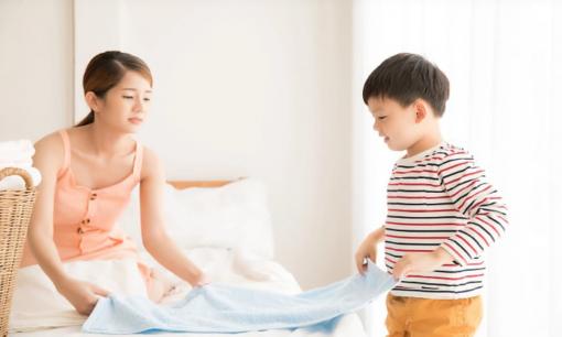 Cả nhà bật ngửa ngỡ ngàng khi nghe chị gái tôi tiết lộ tên người tặng cho chị ngôi nhà