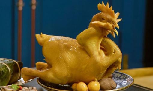 Bí quyết luộc gà cánh tiên đơn giản, lên màu đẹp