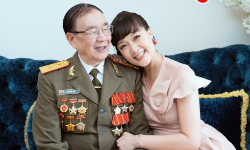 Nghệ sĩ Vân Dung hiếm hoi đăng ảnh bên bố, chia sẻ xúc động khiến ai cũng muốn về nhà đón Tết ngay