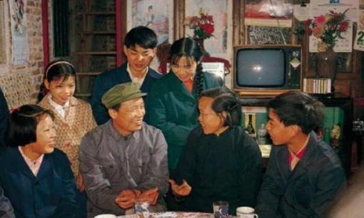 Một gia đình phải tiết kiệm bao nhiêu thì được gọi là 'khá giả'? Các chuyên gia cho rằng phải đáp ứng 4 tiêu chí này