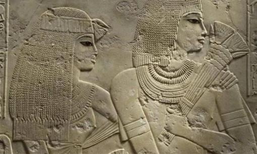 Tại sao đàn ông và phụ nữ Ai Cập cổ đại lại cạo đầu và đội đủ loại tóc giả tinh xảo? Có điều gì đó ẩn giấu?