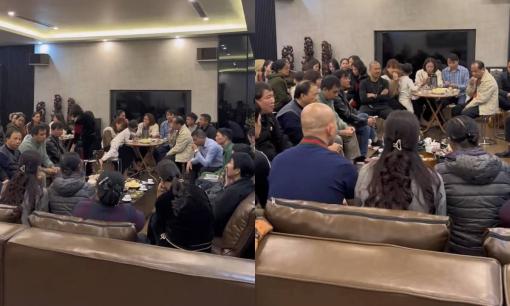 Đám cưới cháu trai, cả họ tập trung đầy nhà để làm điều này!