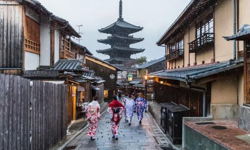 Nhật Bản thường xuyên xảy ra động đất, từng trải qua Thế chiến thứ 2 nhưng những công trình cổ kính vẫn được bảo tồn tốt! Chuyên gia tiết lộ 3 lý do