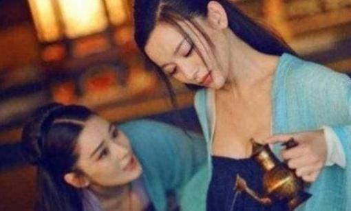 Vào thời cổ đại, phụ nữ có thể tự cho con bú, vậy tại sao các gia đình quan chức lại thuê vú nuôi, lý do đằng sau là gì?