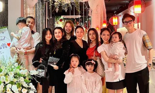 'Bà cả' Minh Nhựa xuất hiện trong tiệc sinh nhật bố chồng, vị đại gia và bà hai vắng mặt