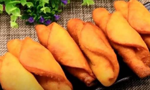 Từ khi biết khoai lang ăn được như thế này nhà mình làm tuần 5 lần, vừa ra là hết ngay, ngon lắm!