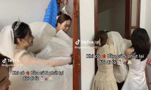 Cưới khi đang mang bụng bầu to, cô dâu cứ 5 phút lại nhờ hội bạn xách váy để đi vệ sinh