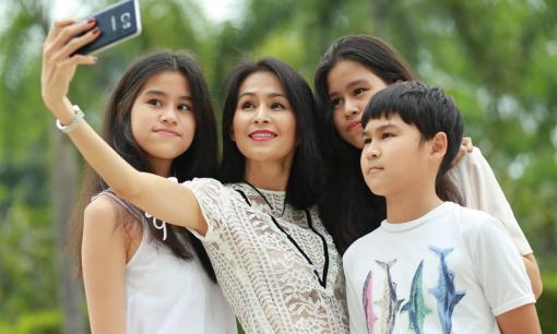 Vợ cũ Huy Khánh phủ nhận quan điểm 'cha mẹ sinh con trời sinh tính' với lý lẽ ai cũng phải đồng tình