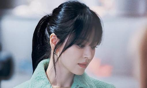 Song Hye Kyo 'đáp trả cực gắt' khi liên tục bị réo tên sau ồn ào hôn nhân của Song Joong Ki