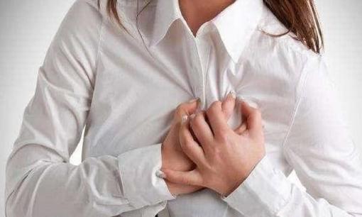 Đừng hoảng sợ nếu phụ nữ phát hiện tăng sản tuyến vú! Ăn nhiều loại thực phẩm thông ngực, hoạt huyết này, ngực sẽ dần khỏe lại