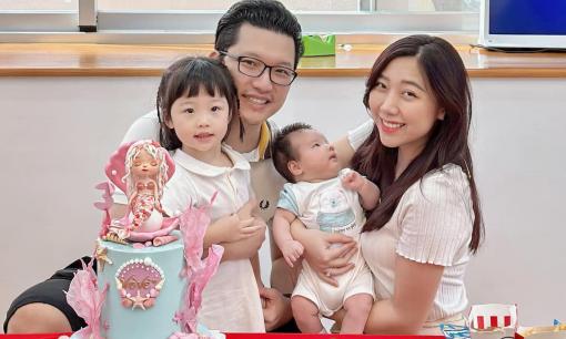 Em gái Trấn Thành mừng sinh nhật ái nữ, bé út hiếm hoi xuất hiện liền giật spotlight