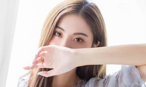 Phụ nữ không thể sống thiếu bạn thì thường phụ thuộc vào 'điều kiện khó' này, bạn có không?