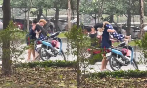 Màn dỗ người yêu 'đỉnh cao': Giận dỗi không chịu lên xe, chàng trai có hành động khiến bạn gái lập tức 'xuống nước'