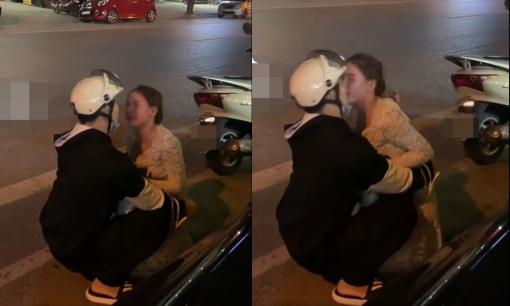 'Cao thủ không bằng tranh thủ', cô gái hôn crush giữa đường khi đang say