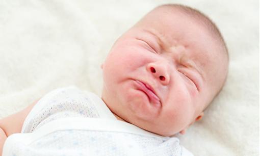 'Trộm vía' là gì? Tại sao khi khen trẻ em ai cũng nói? Đây là lý giải từ chuyên gia