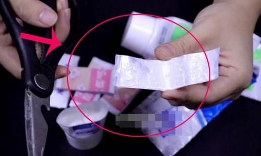 Vỏ kem đánh răng rỗng là 'bảo bối', cắt ra để trong nhà nhiều công dụng thần kỳ, cả nhà khen khéo quá