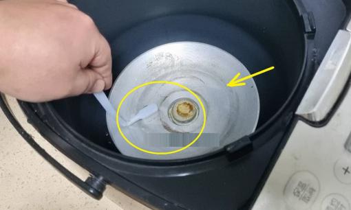 Nồi cơm điện nếu không rửa sẽ tốn điện và mất vệ sinh! Bậc thầy bảo trì dạy bạn cách làm sạch và tiết kiệm điện