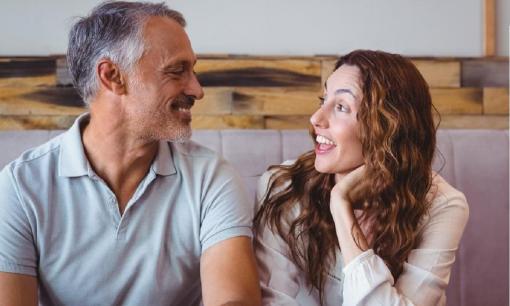 Một người đàn ông 40 tuổi liệu có còn ấn tượng khi nhìn thấy một phụ nữ 50 tuổi xinh đẹp? 3 người đàn ông đã trả lời thật lòng