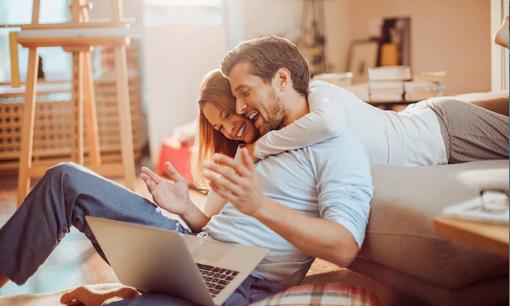 Các cặp vợ chồng thường làm 4 điều có lợi cho sức khỏe và kéo dài tuổi thọ nhưng nhiều người ngại thực hiện