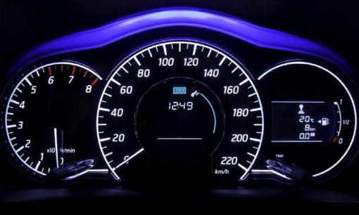 Chạy xe tốc độ bao nhiêu thì tiết kiệm xăng nhất? Lái xe già: Không phải 80km/h cũng không phải 90km/h mà là con số này