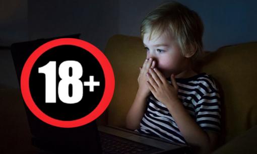 Phải làm gì khi con xem phim đen? Chuyên gia tâm lý giúp 'thông não' cho các bậc phụ huynh