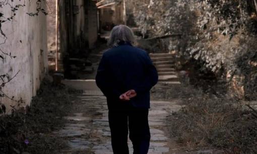 'Người nghèo ắt có tướng': Người thường xuyên làm 3 điều này ắt sẽ bị nghèo, nên nhanh chóng thay đổi