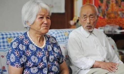 Một người đoản mệnh có thể có 4 đốm trắng trên cơ thể, nếu không tính đến một trong số đó, xin chúc mừng vì bạn đã được trường thọ!