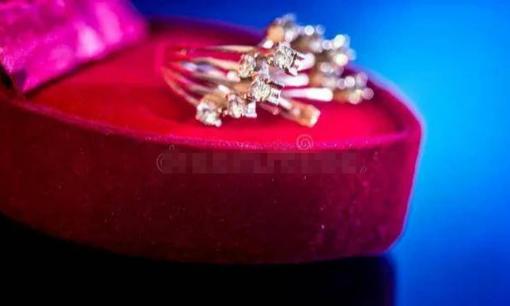 Khi trong gia đình có người qua đời cần biết: Không nên để lại di vật này cho con cháu