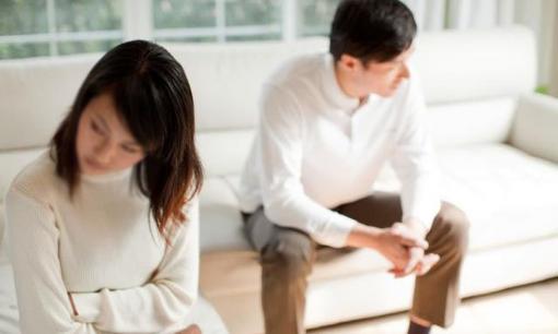 Quyết tâm ly dị vì suy nghĩ 'ngoài kia vẫn còn nhiều người đàn ông tốt', cô gái nhận cái kết đắng