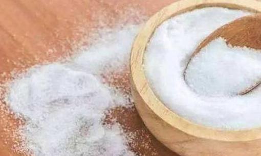 Cho một nhúm muối vào nước khi rửa chân, sau một thời gian, nhiều lợi ích có thể lặng lẽ đến với bạn!