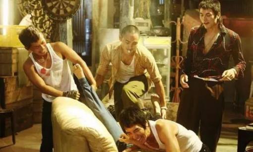 Những người nổi tiếng đóng vai côn đồ: Top 4 hoàn toàn là diễn xuất, chỉ có anh là 'trùm xã hội đen' ngoài đời thực, rất đáng sợ!