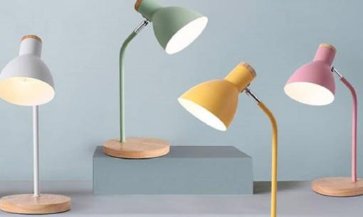 Đèn học ánh sáng trắng hay ánh sáng vàng sẽ bảo vệ mắt trẻ em hơn? 