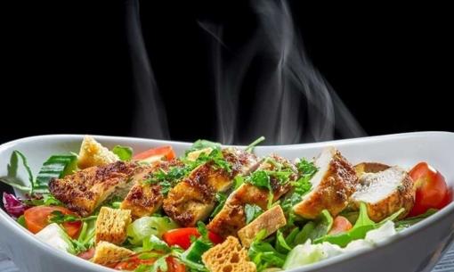 Chờ cho đến khi thực phẩm nguội hẳn mới cho vào tủ lạnh? Hóa ra nhiều gia đình đang làm sai! Sau khi đọc, tôi đã biết được kiến ​​​​thức 