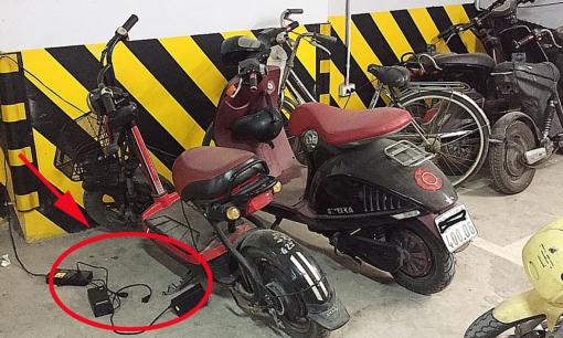Sạc xe đạp điện, xe máy điện cần lưu ý những gì để tránh rủi ro cháy nổ? 
