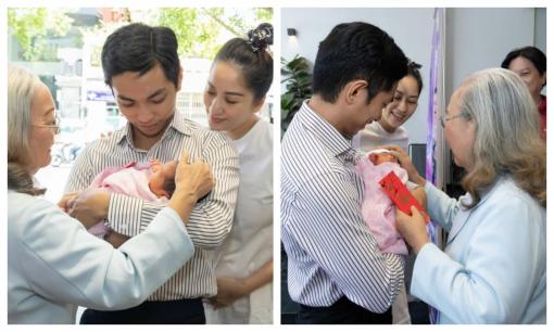 Khánh Thi cùng quý tử được đại gia đình chồng long trọng đón về nhà, nhan sắc mẹ bỉm gây chú ý
